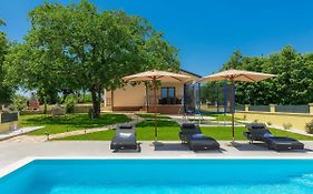 Holiday Home Villa Aniva By Interhome