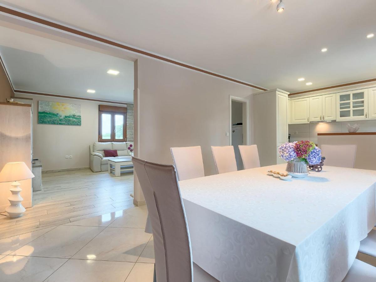 Holiday Home Villa Aniva By Interhome Žminj Exterior foto