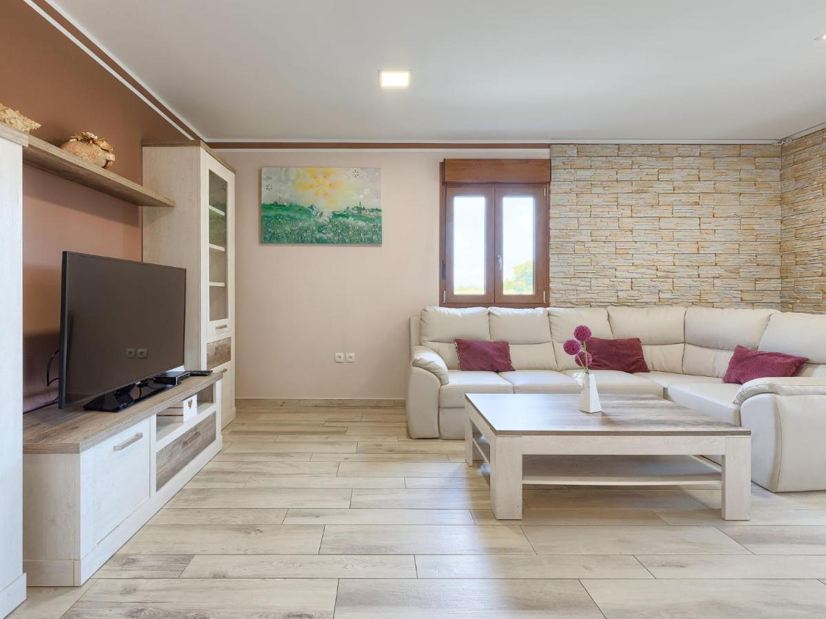 Holiday Home Villa Aniva By Interhome Žminj Exterior foto